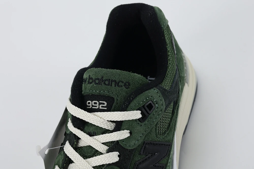 YESKICKS JJJJound x 992 Made in USA ‘Mossy Green’ Replica M992JJ