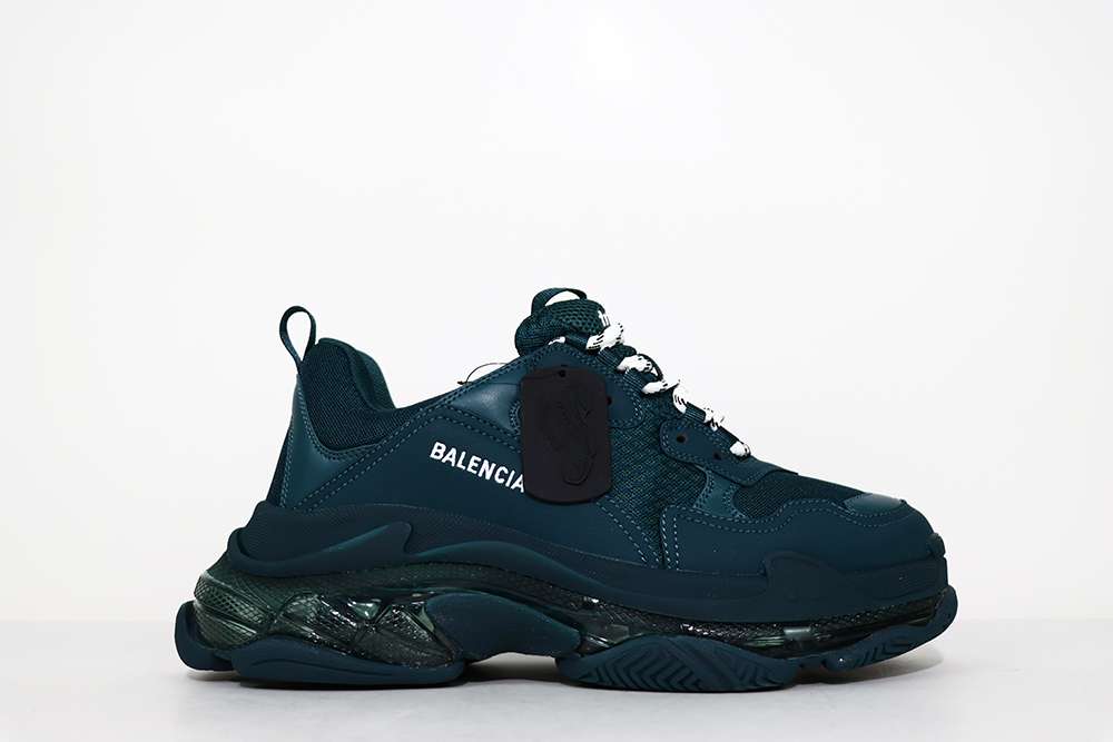 YESKICKS Balenciaga Triple S Clear Sole Sneaker Replica