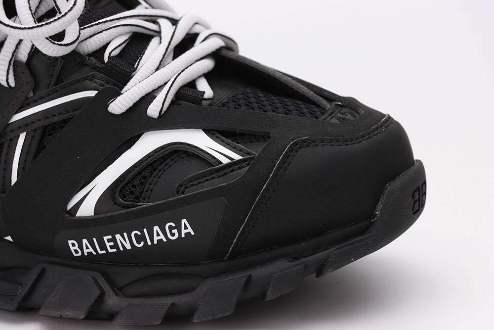 YESKICKS Balenciaga Track Sneaker Replica