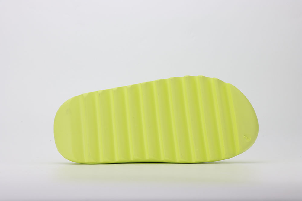 YESKICKS Yeezy Slide ‘Glow Green’Replica GX6138