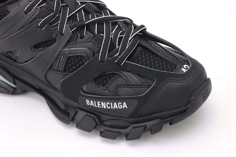 YESKICKS Balenciaga Track LED Sneaker Replica