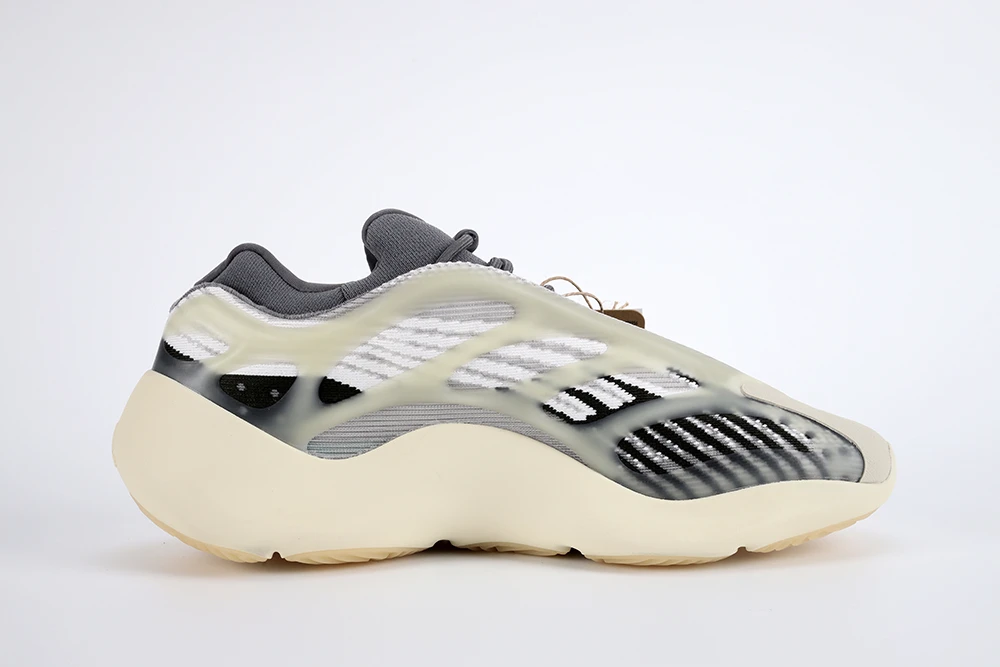 YESKICKS Adidas Yeezy 700 V3 Fade Salt Replica ID1674