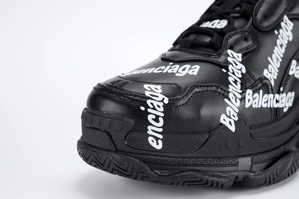 YESKICKS Balenciaga Triple S Clear Sole Sneaker Replica