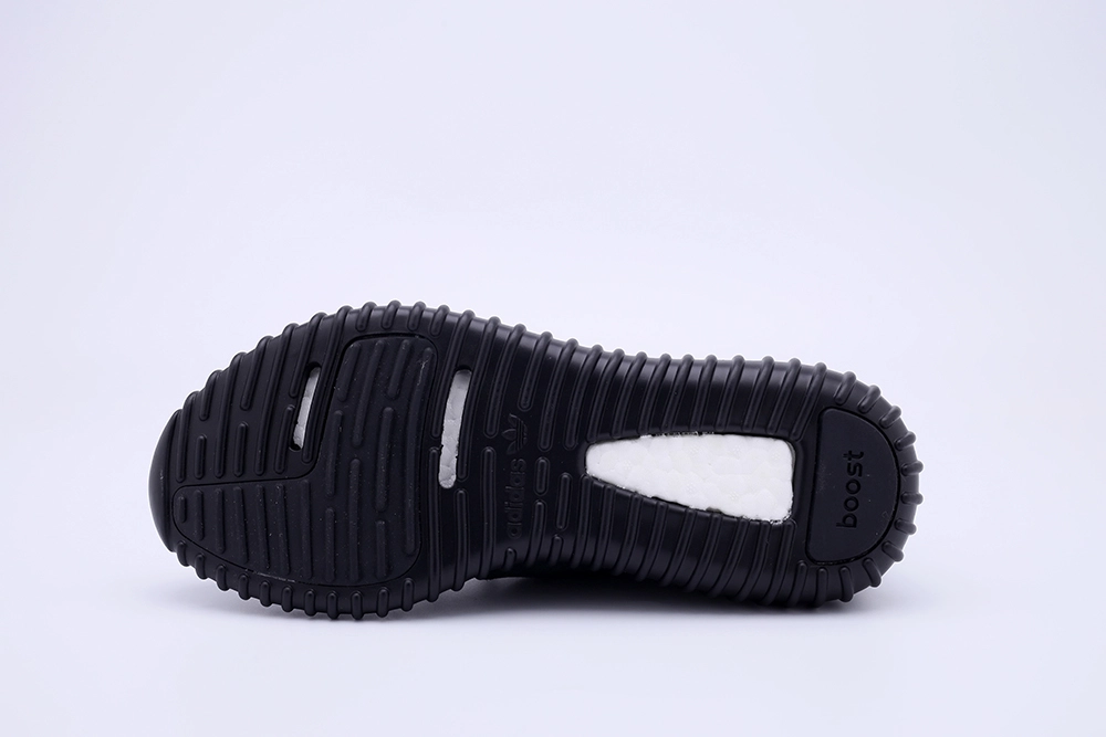 YESKICKS Adidas Yeezy Boost 350 Pirate Black (2023) Replica BB5350