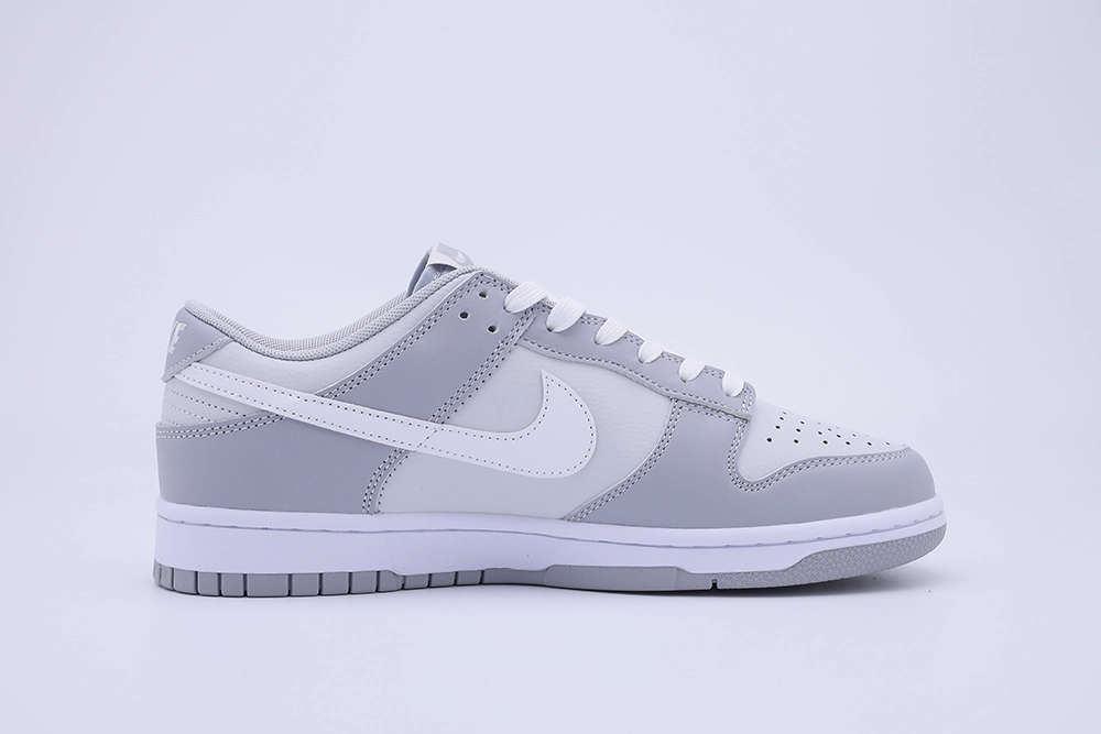 Nike Dunk Low ‘Pure Platinum Wolf Grey’ DJ6188 001