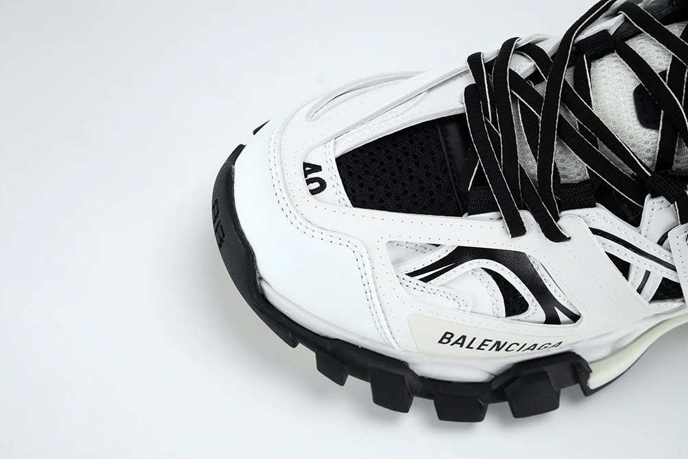 YESKICKS Balenciaga Track Sneaker Replica