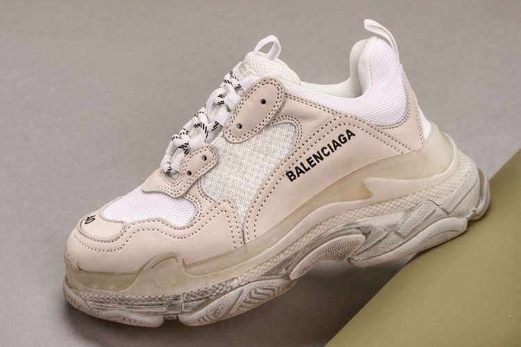 YESKICKS Balenciaga Triple S Clear Sole Sneaker Replica