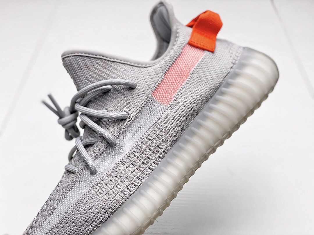 YESKICKS  Adidas Yeezy Boost 350 V2 Tail Light Replica FX9017