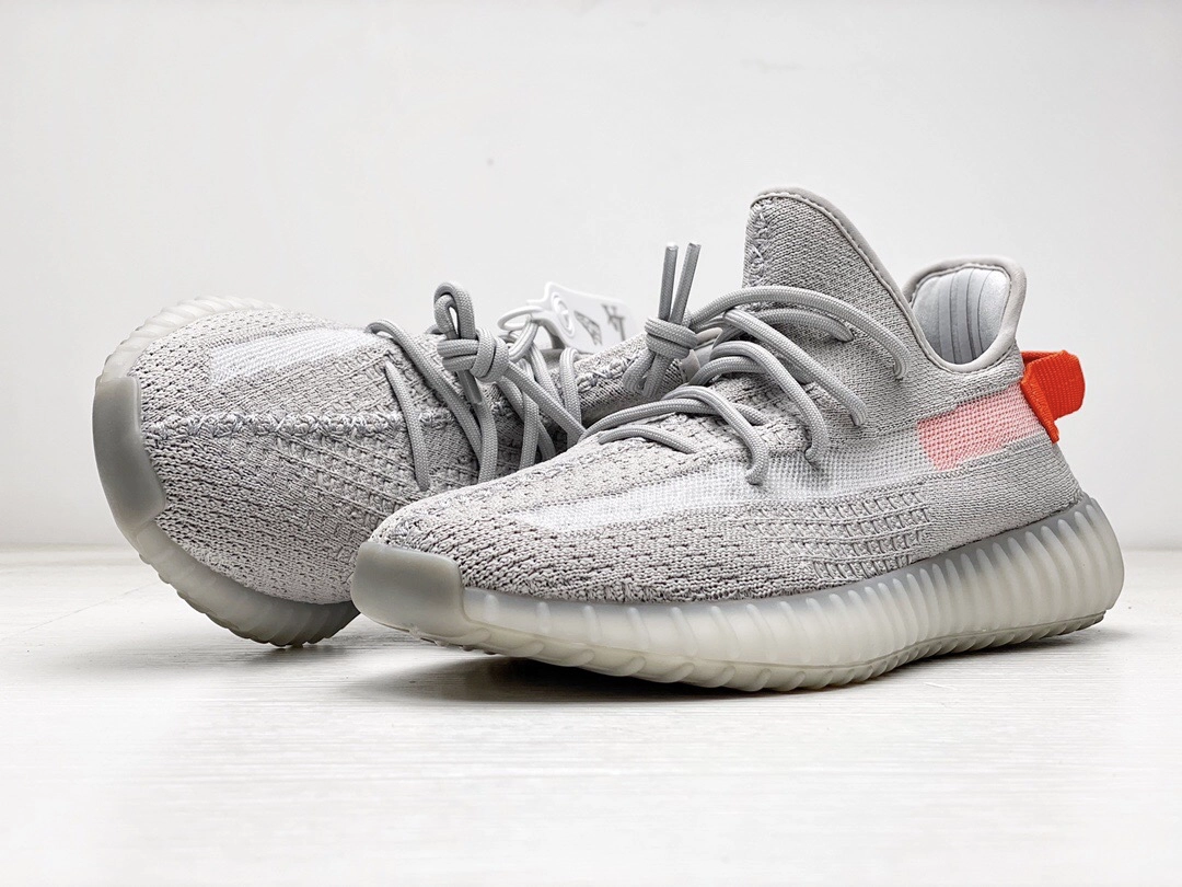 YESKICKS  Adidas Yeezy Boost 350 V2 Tail Light Replica FX9017