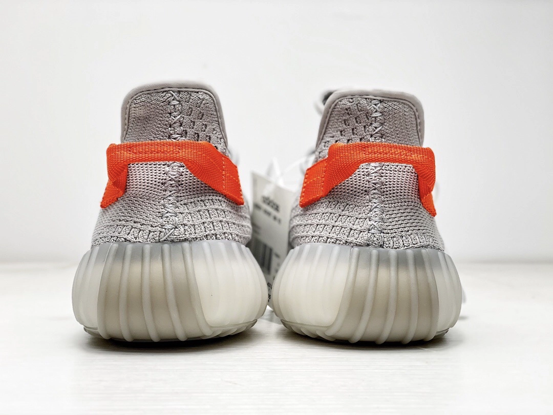 YESKICKS  Adidas Yeezy Boost 350 V2 Tail Light Replica FX9017