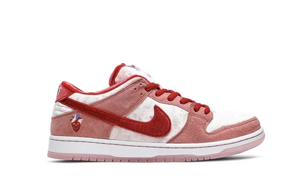 Nike SB Dunk Low StrangeLove Skateboards Reps CT2552-800